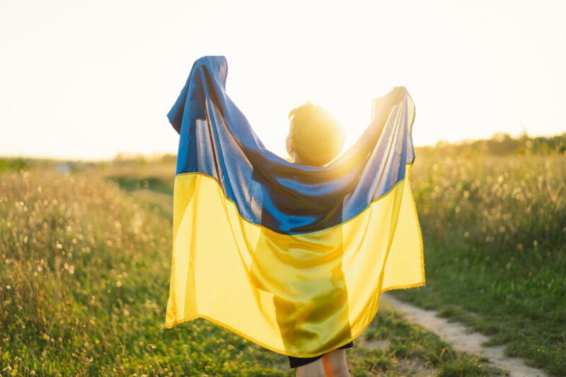відкладати життя на потім